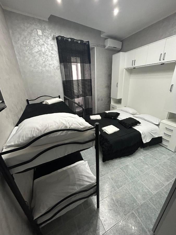 Da Concettina House Lägenhet Neapel Exteriör bild